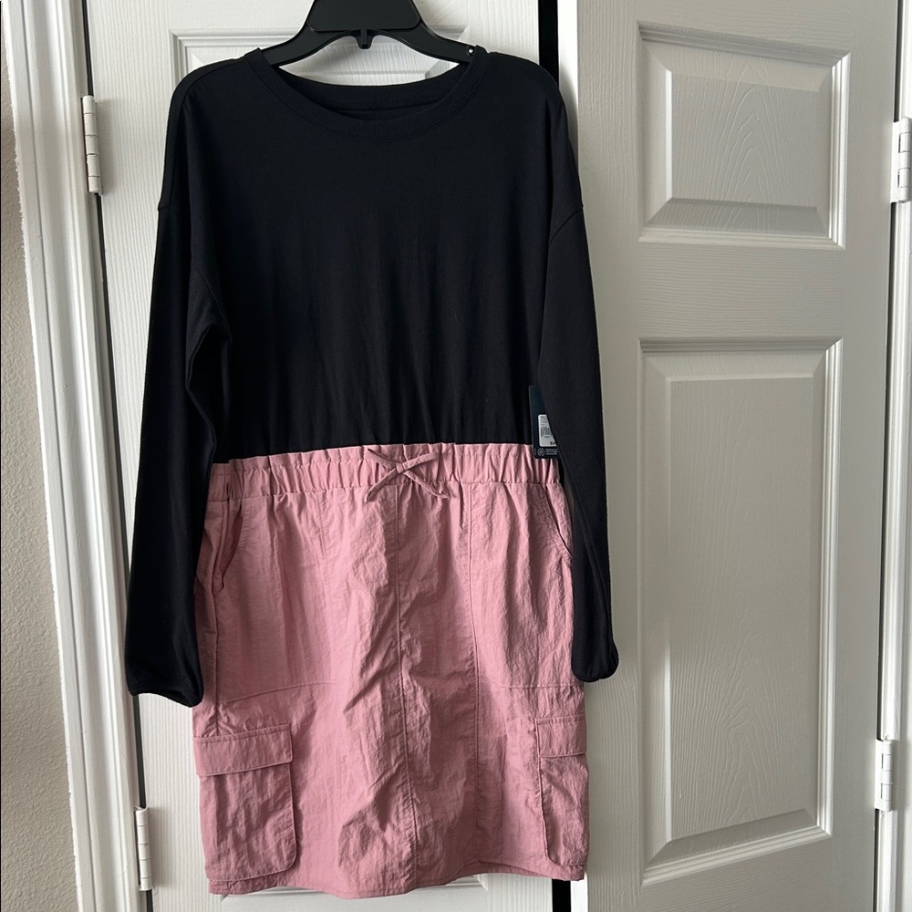 NWT Magellan Outdoors Black and Pink Girls' Casual Dress